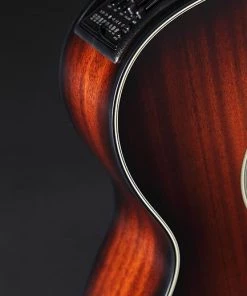 PRO MUSIC Takamine Custom Pro Series Orchestral AC/EL Guitar With Cutaway