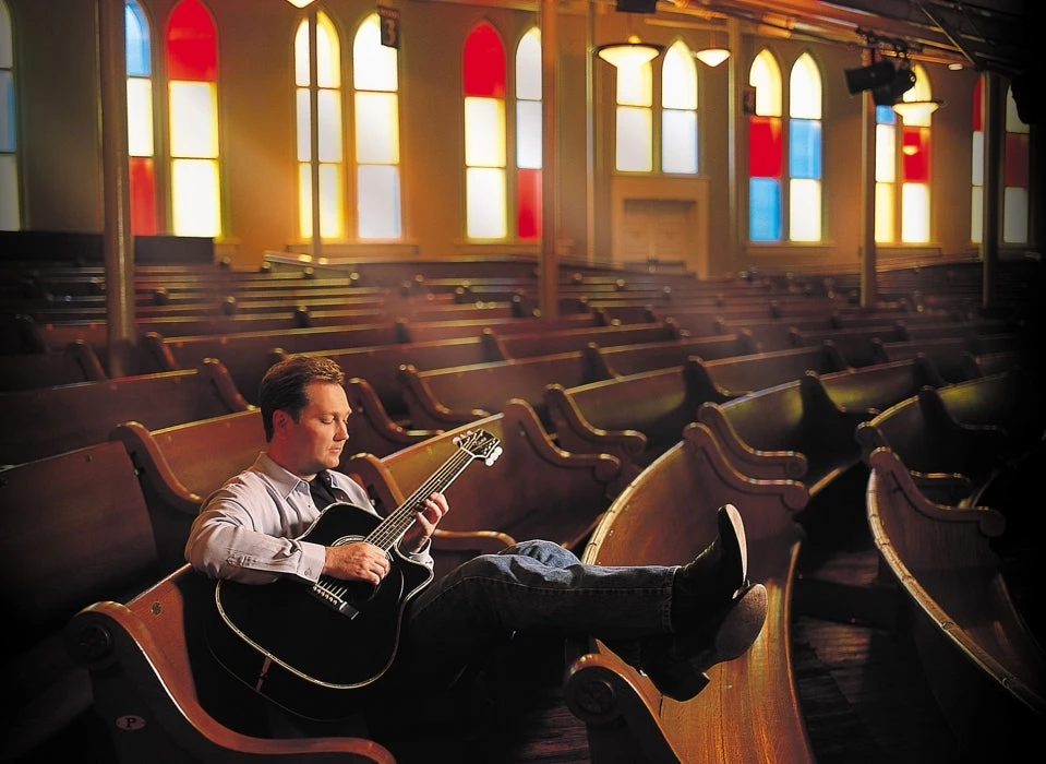 PRO MUSIC Takamine "Steve Wariner" Artist Series Dreadnought AC/EL Guitar With Cutaway 2 PRO MUSIC Takamine "Steve Wariner" Artist Series Dreadnought AC/EL Guitar With Cutaway